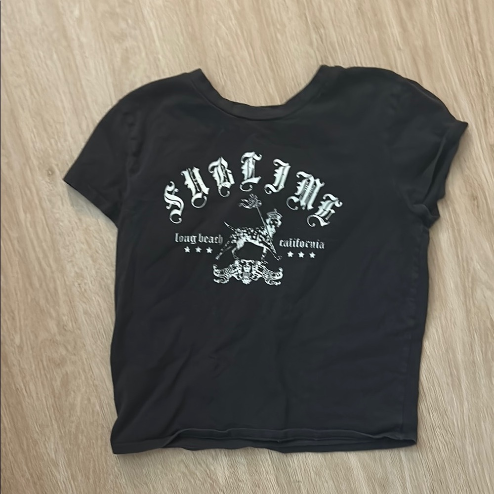Brandy Melville Black and White Short Sleeve Tee